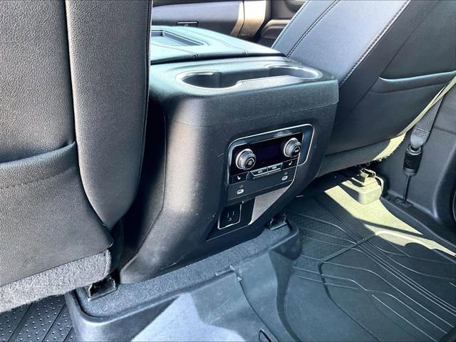 Used 2023 Chevrolet Suburban Z71 w/ Z71 Off-Road Package AWD/4WD image 29