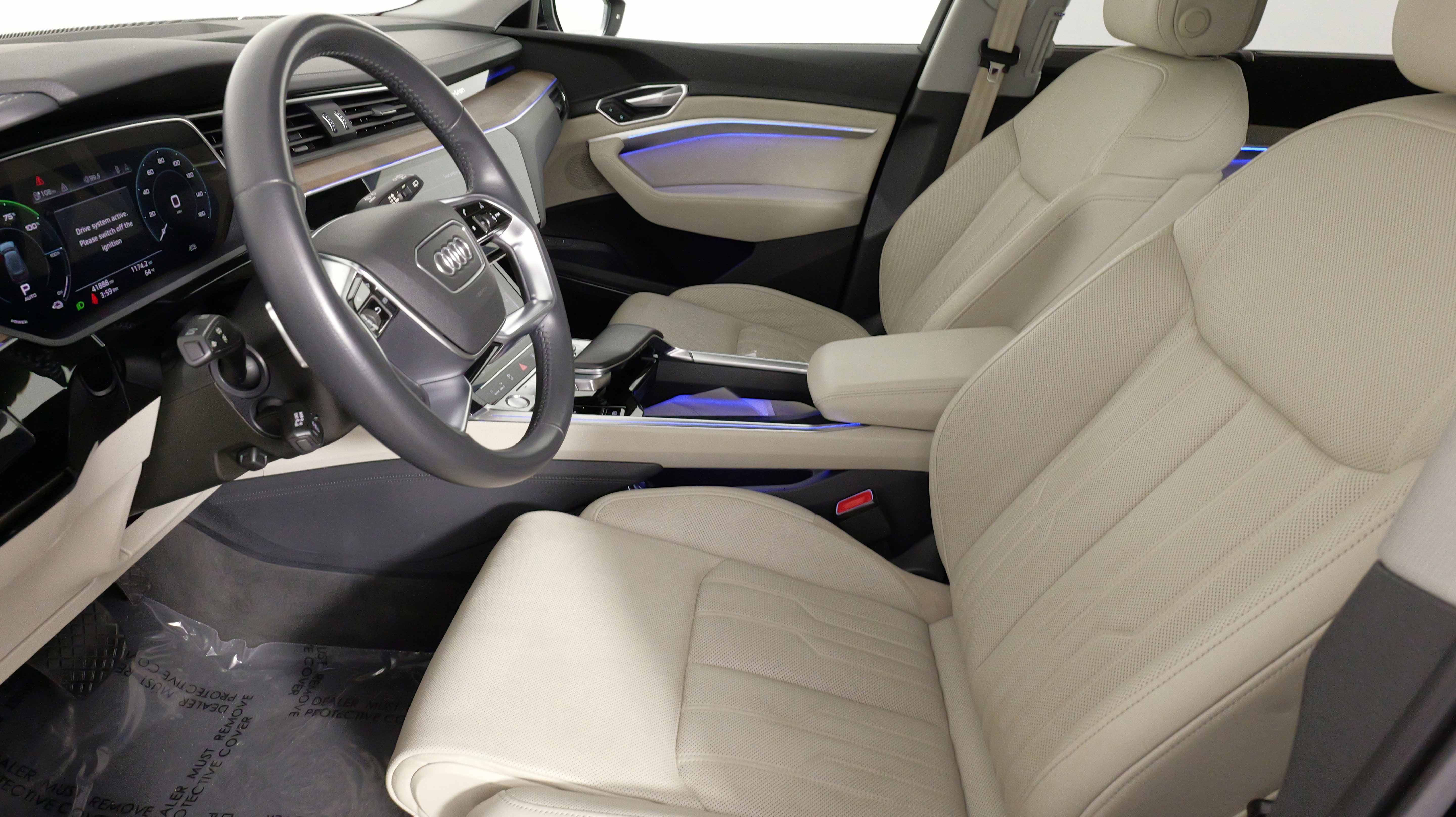 Used 2019 Audi e-tron Prestige w/ Prestige Package image 30