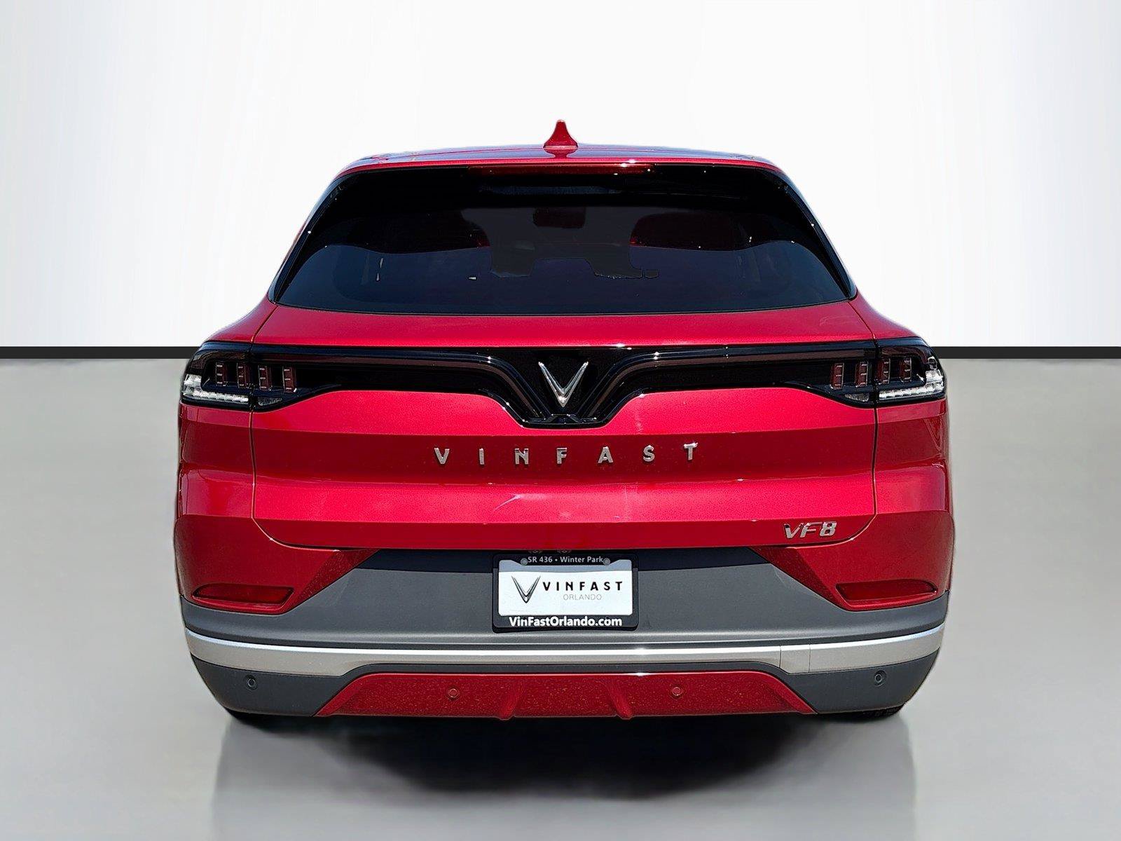 New 2025 VinFast VF 8 Eco AWD/4WD image 6