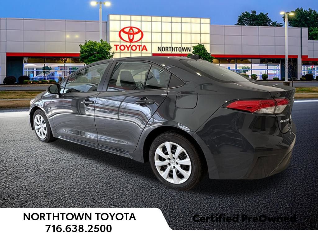 Used 2024 Toyota Corolla LE image 3