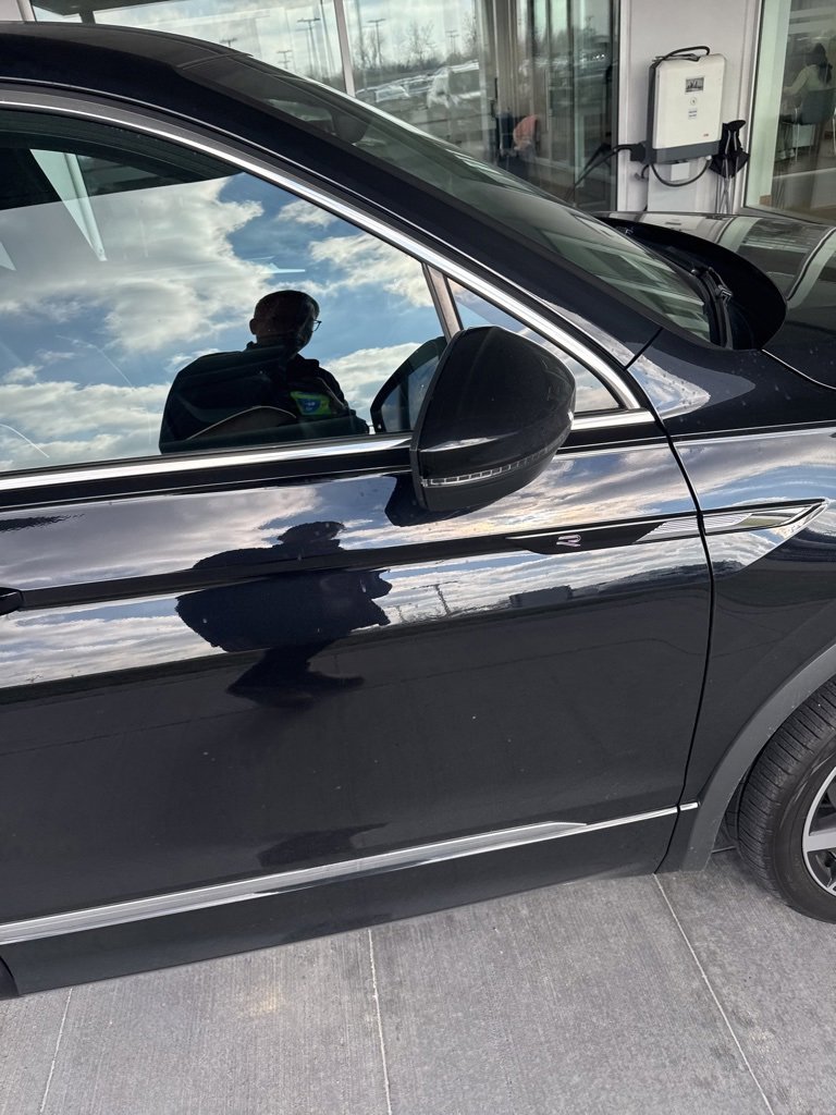 Used 2022 Volkswagen Tiguan SEL R-Line