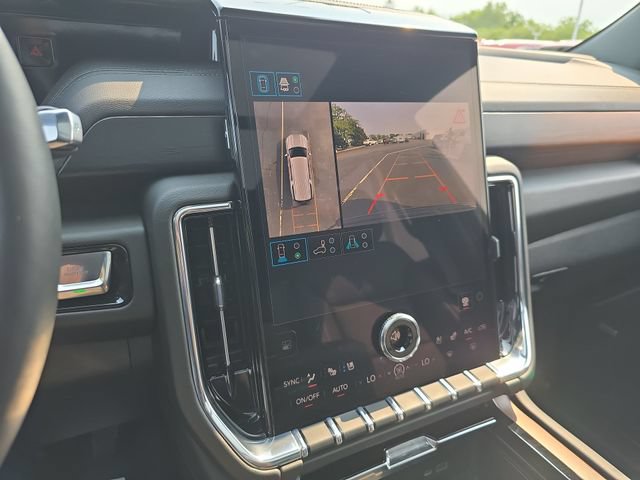New 2026 GMC Yukon XL Denali w/ Sun & Power Step Package AWD/4WD image 15