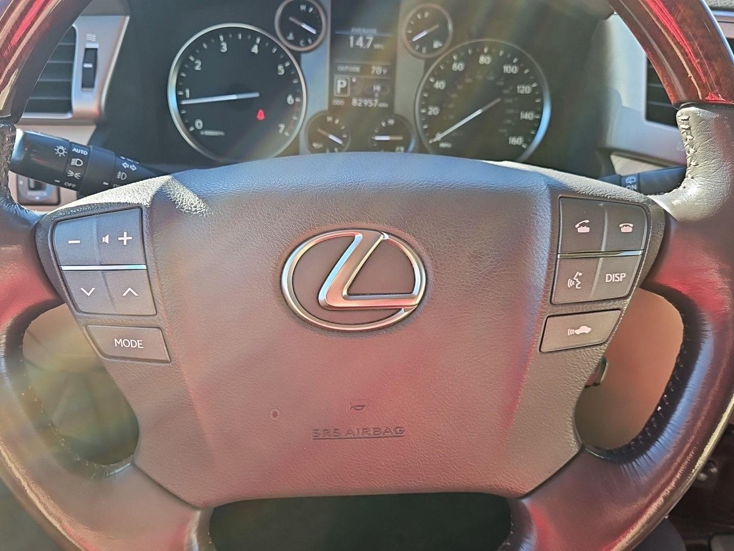 Used 2015 Lexus LX 570 4WD image 25