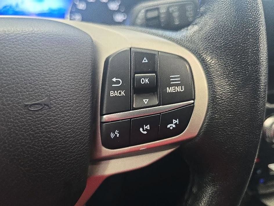 Used 2021 Ford Explorer Limited AWD/4WD image 19