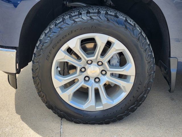 Used 2022 Chevrolet Silverado 1500 LTZ image 17