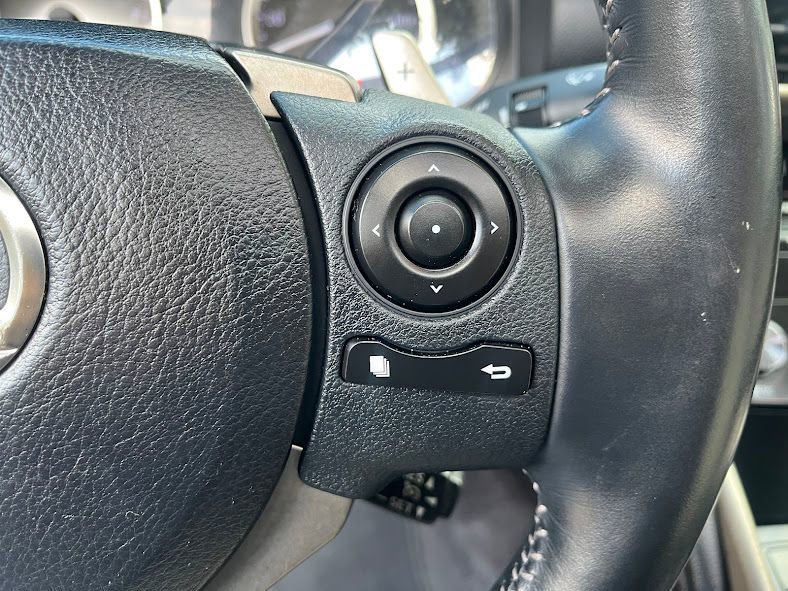 Used 2014 Lexus IS 250 w/ Premium Package image 17