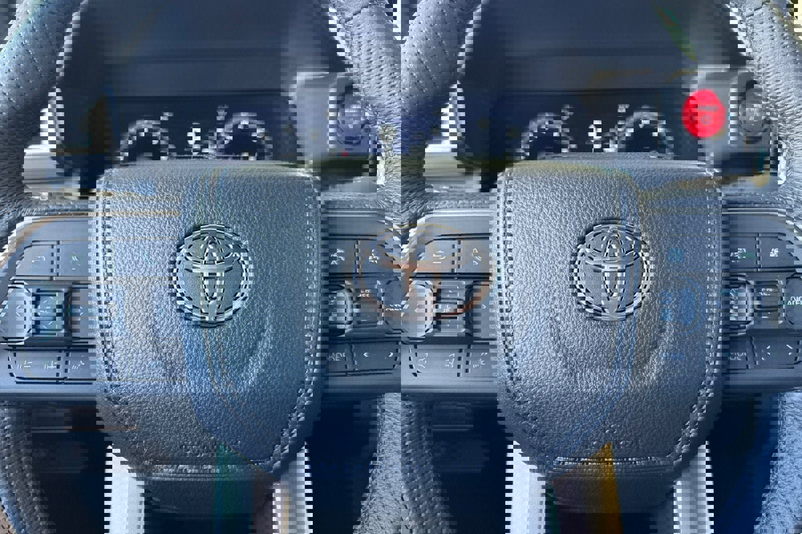 New 2025 Toyota Tacoma TRD Off-Road image 25