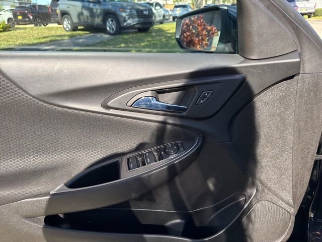 Used 2023 Chevrolet Malibu LT FWD image 24