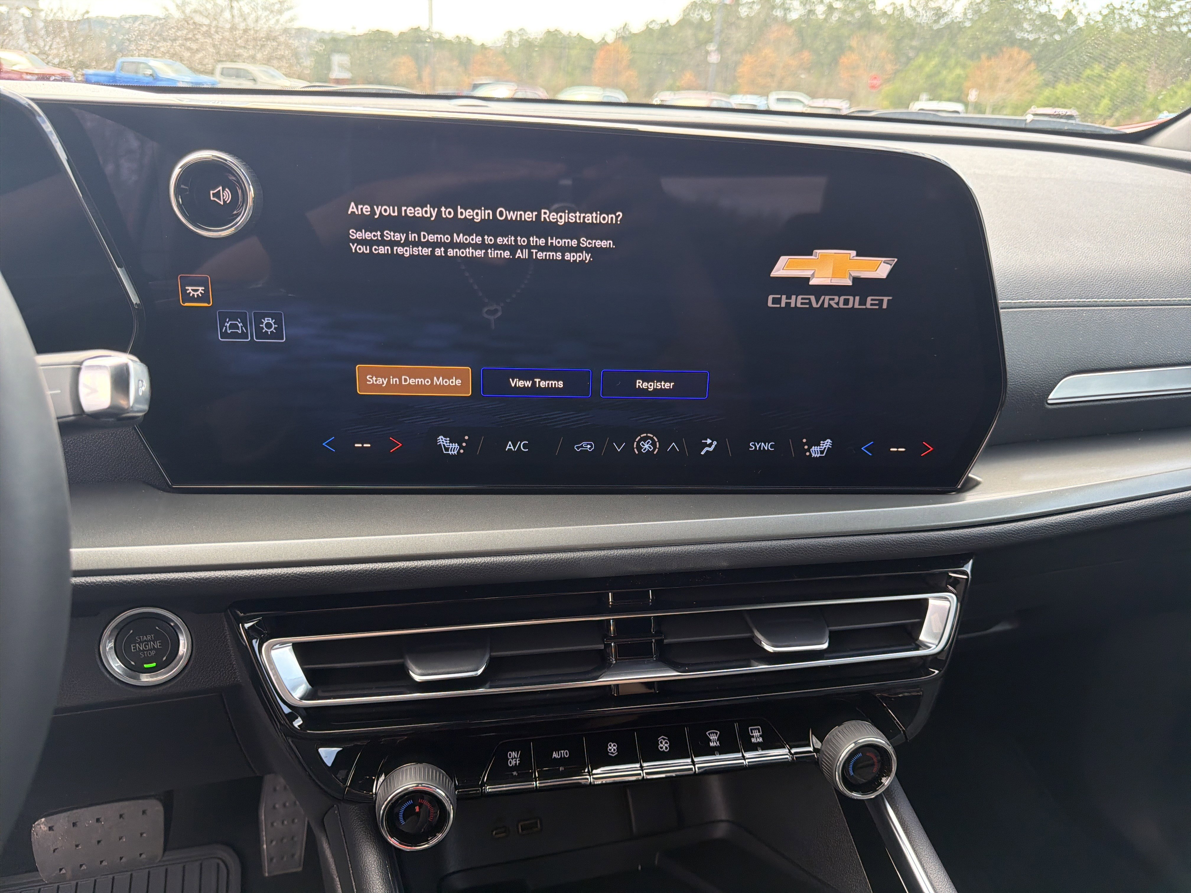 New 2026 Chevrolet Traverse LT image 30