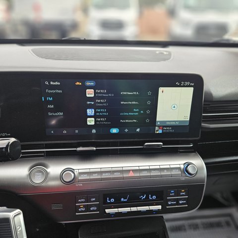 Used 2025 Hyundai Kona SEL image 17