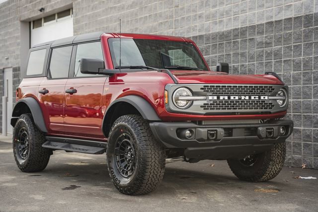 New 2026 Ford Bronco Badlands w/ Sasquatch Package image 2