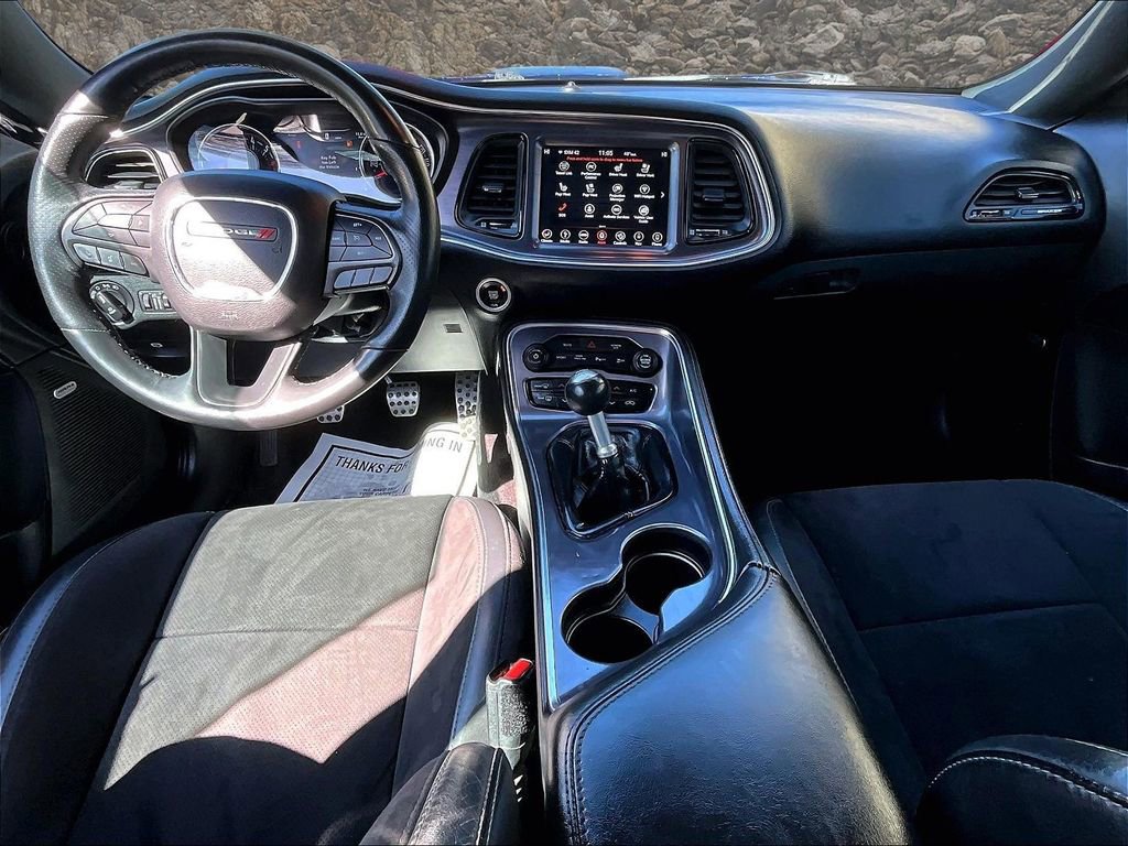 Used 2018 Dodge Challenger R/T Plus image 15