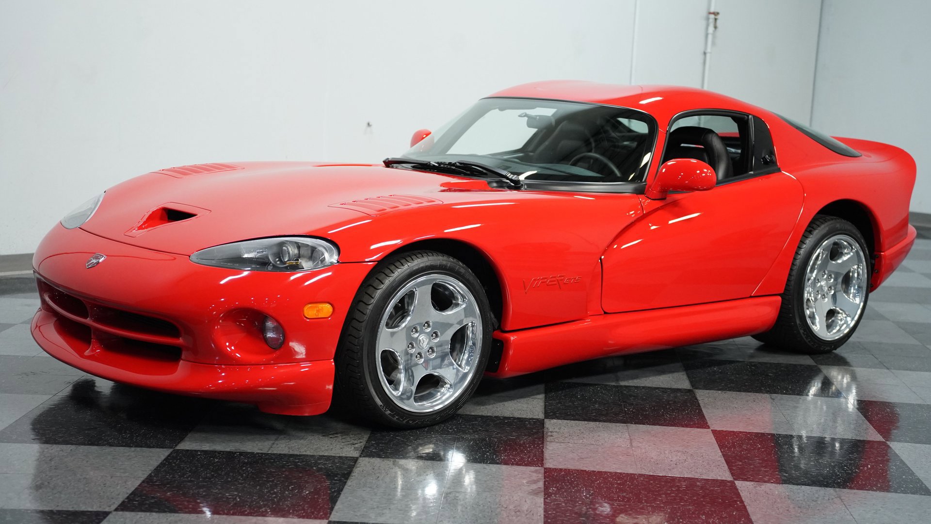 Used 2001 Dodge Viper GTS image 6