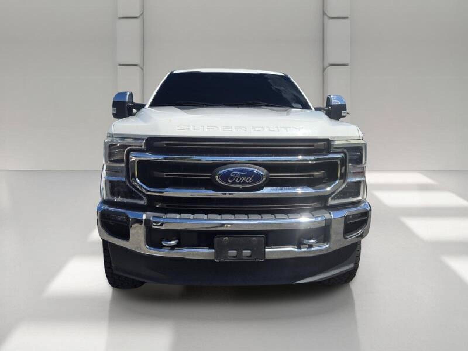 Used 2020 Ford F350 King Ranch w/ King Ranch Ultimate Package AWD/4WD image 2