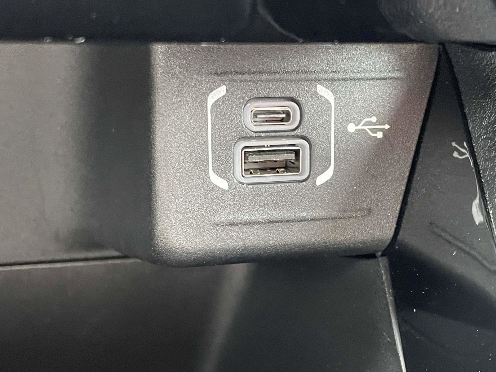 Used 2023 Jeep Compass Trailhawk image 18