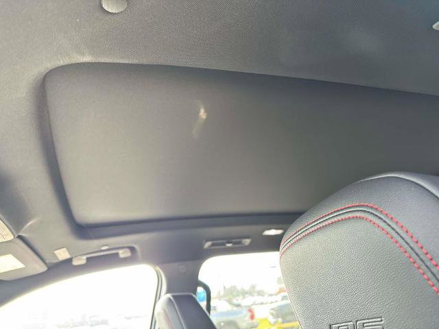 New 2026 Chevrolet Traverse RS image 11