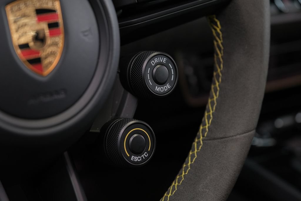 Used 2024 Porsche 911 GT3 RS RWD image 47