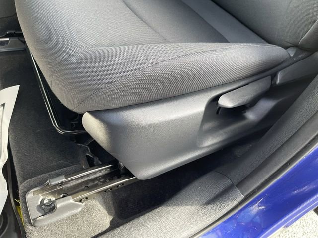 Certified 2023 Toyota Corolla Cross LE image 5