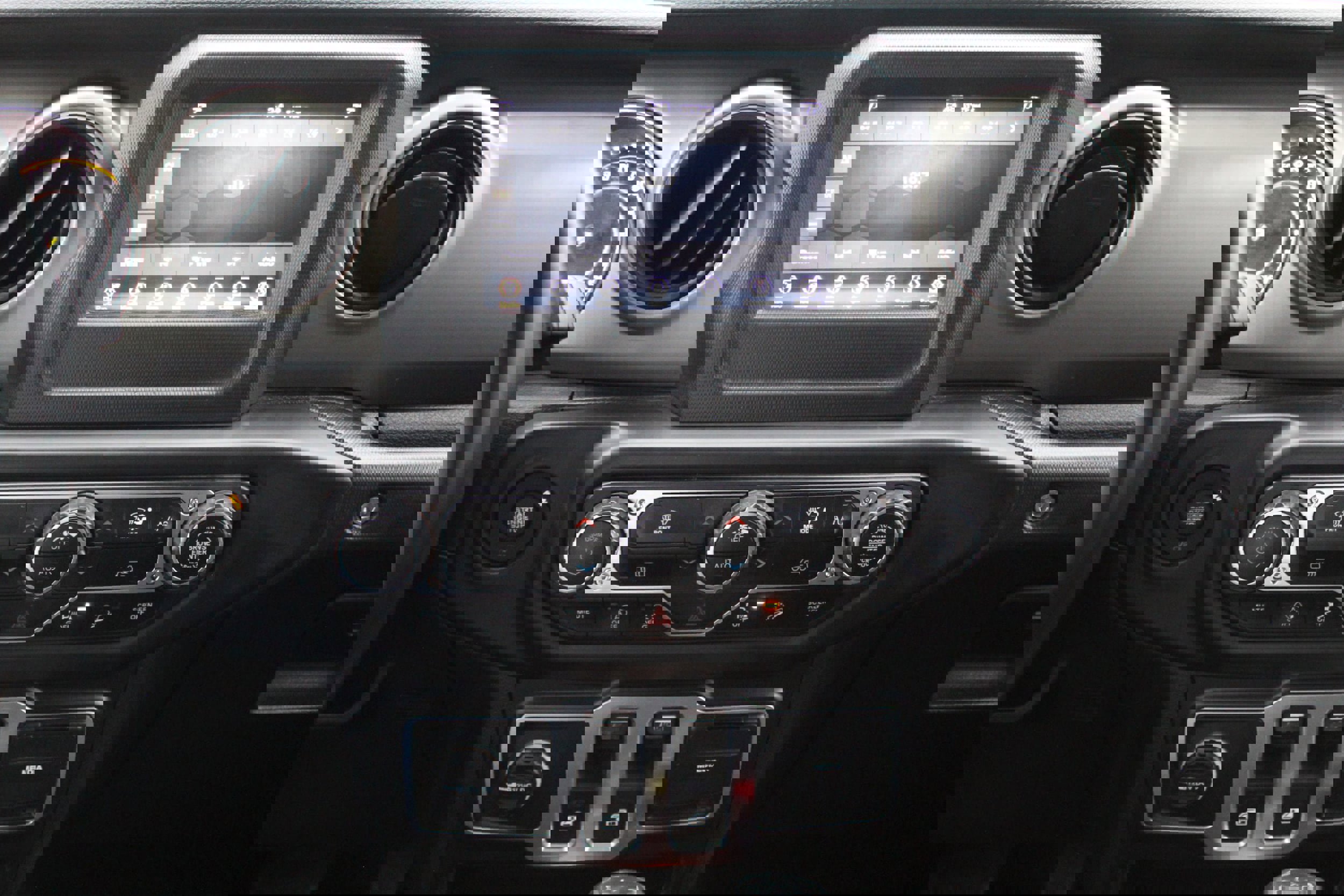 Used 2018 Jeep Wrangler Sport image 27