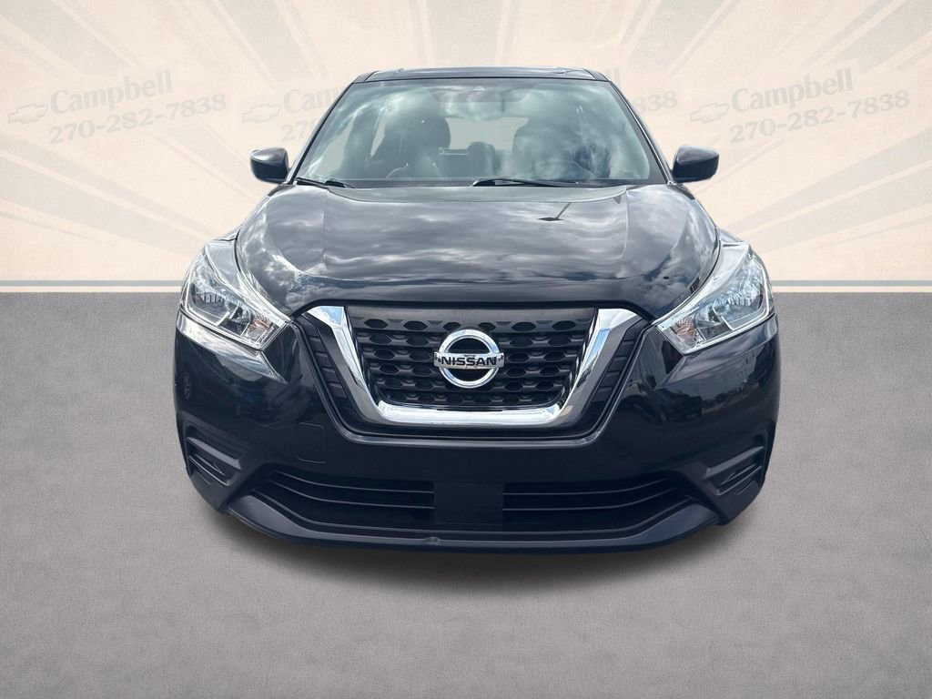 Used 2020 Nissan Kicks S image 9
