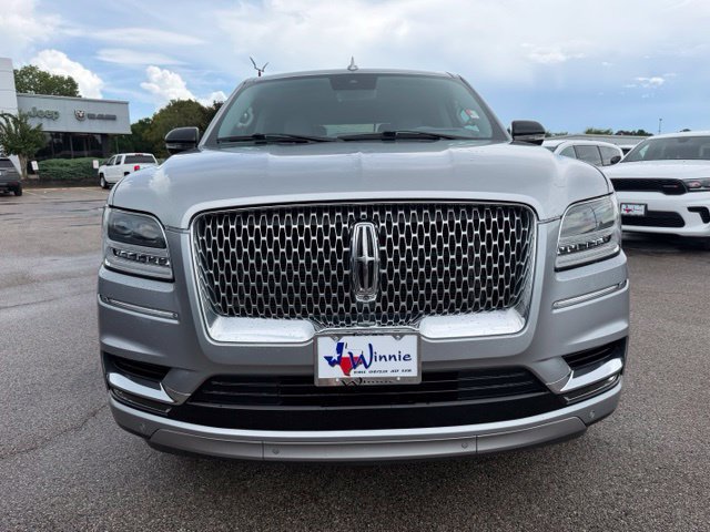 Used 2020 Lincoln Navigator Reserve w/ Equipment Group 201A Reserve RWD image 2