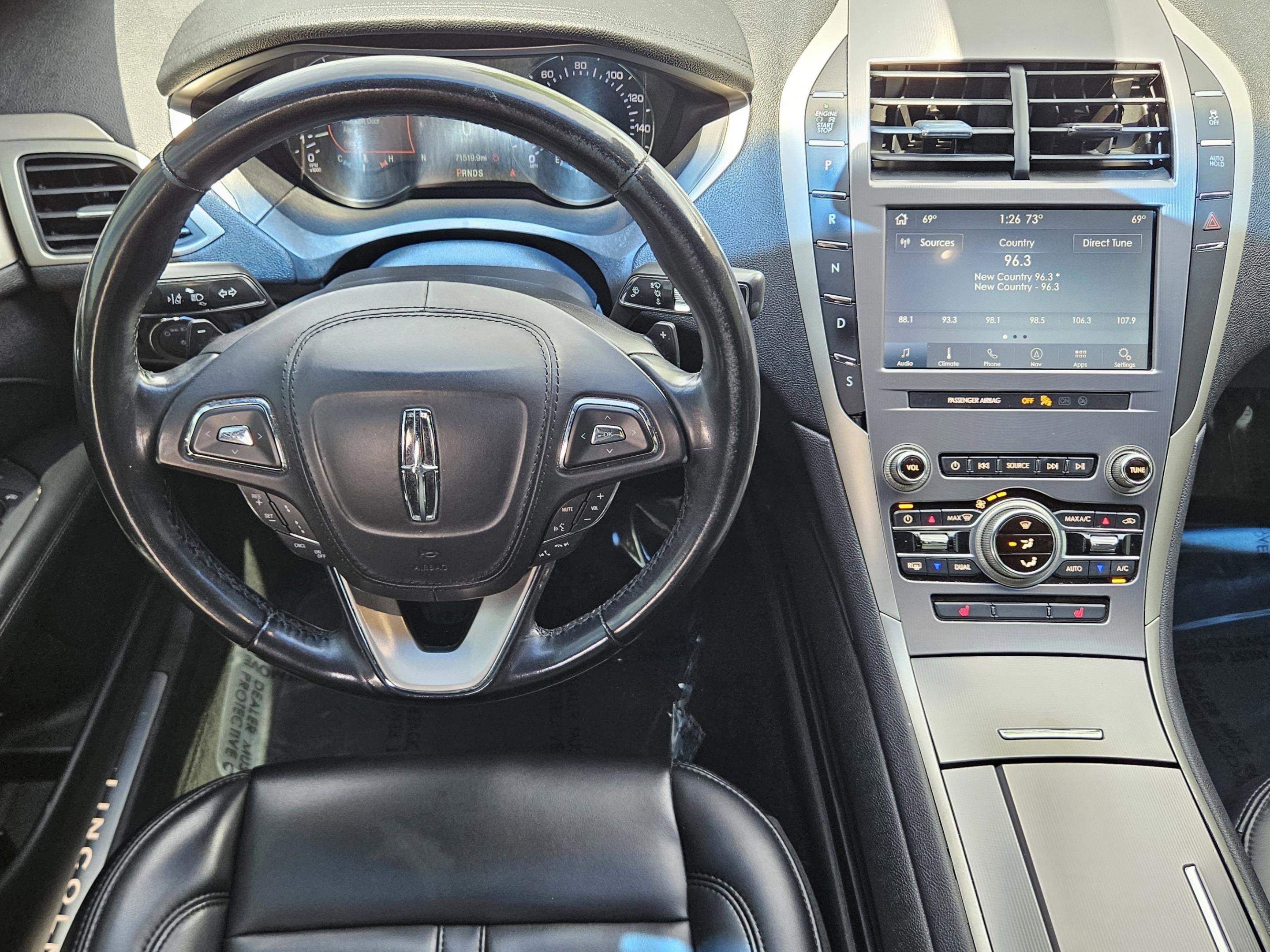 Used 2020 Lincoln MKZ w/ Convenience Package image 18