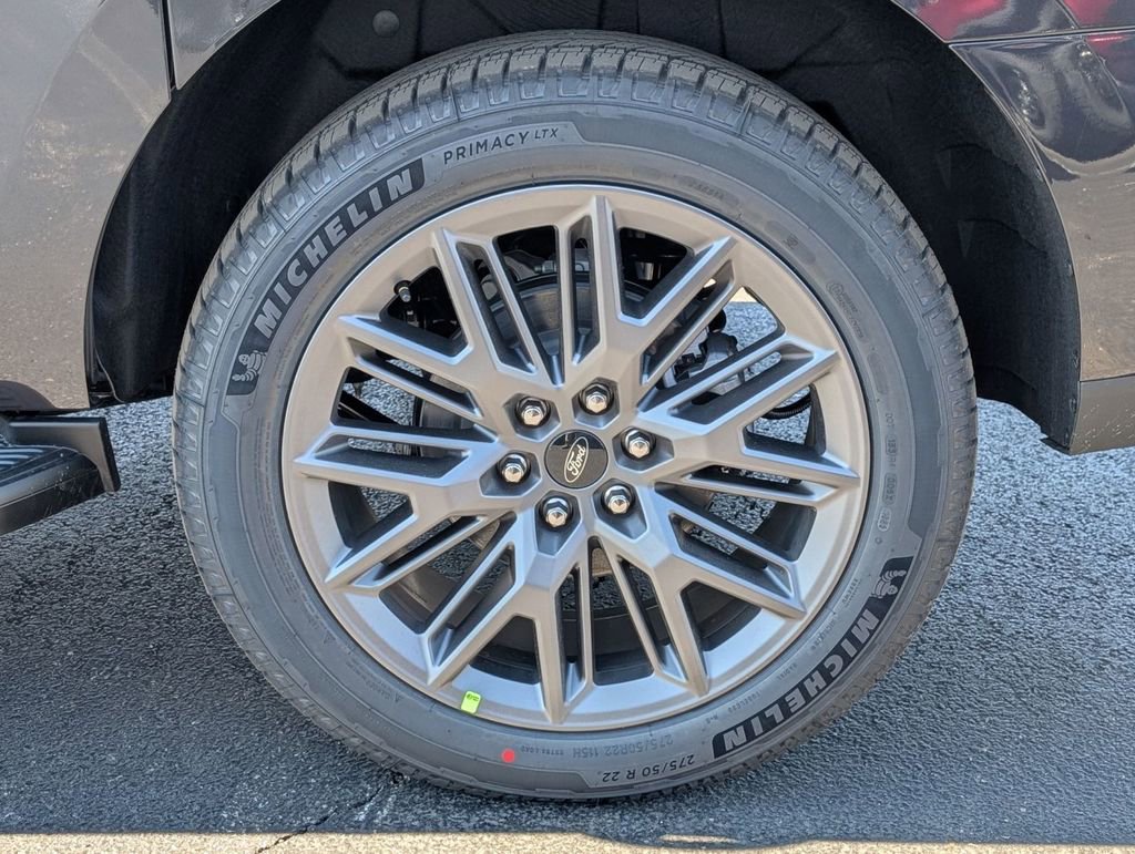 New 2026 Ford Expedition Max Platinum image 16