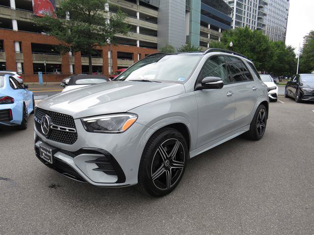 Certified 2025 Mercedes-Benz GLE 350 4MATIC w/ AMG Line Exterior image 1