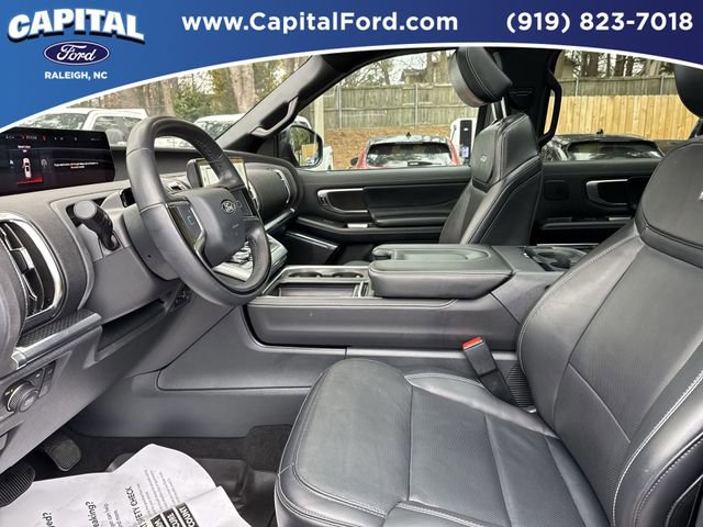 Certified 2025 Ford Expedition Max Platinum w/ Stealth Performance Package AWD/4WD image 17
