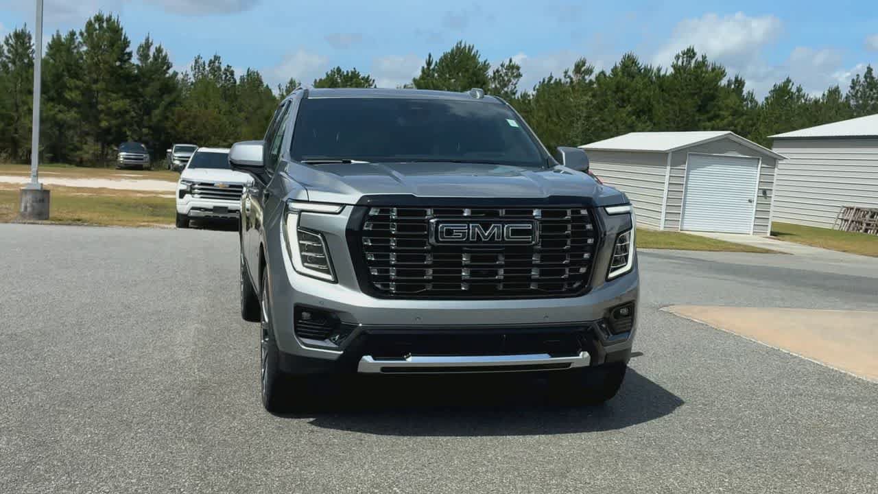 New 2026 GMC Yukon XL Denali Ultimate w/ LPO, Floor Liner Package AWD/4WD image 3