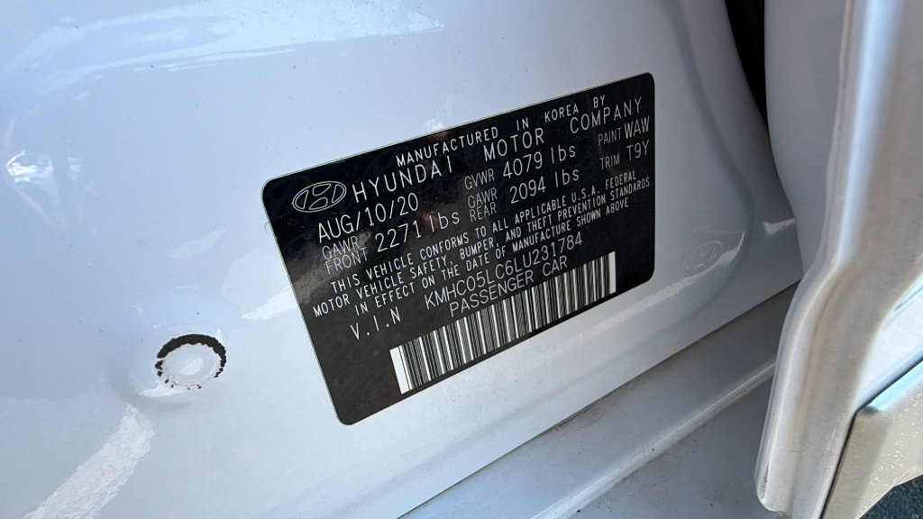 Used 2020 Hyundai Ioniq Limited FWD image 30