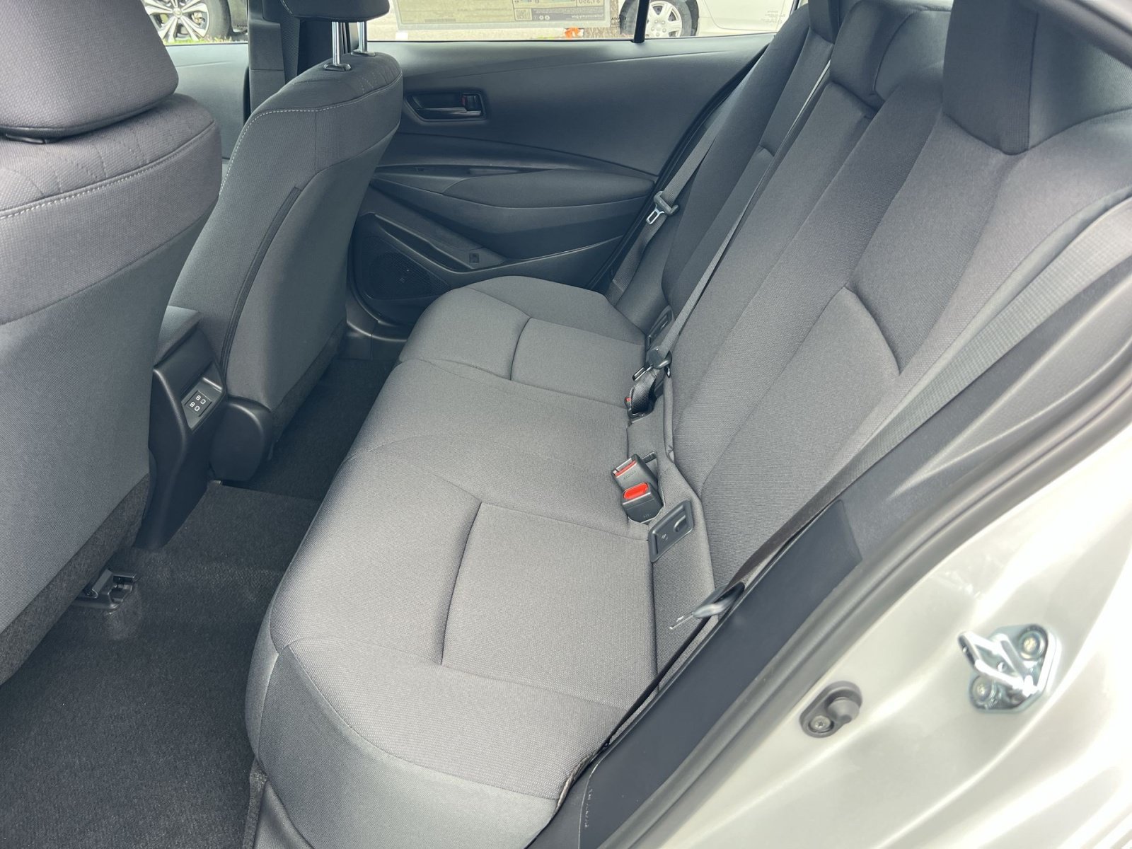 New 2027 Toyota Corolla LE FWD image 19