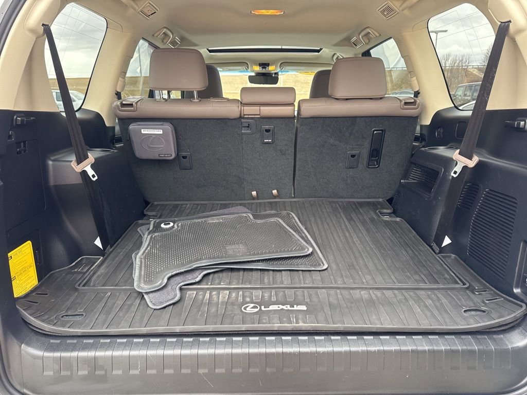 Used 2022 Lexus GX 460 Premium w/ Premium Package image 36