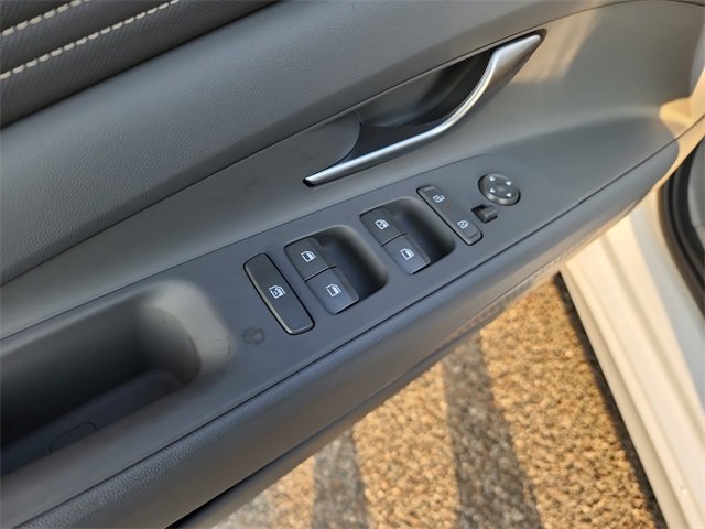 New 2025 Hyundai Elantra SEL w/ Cargo Package image 13