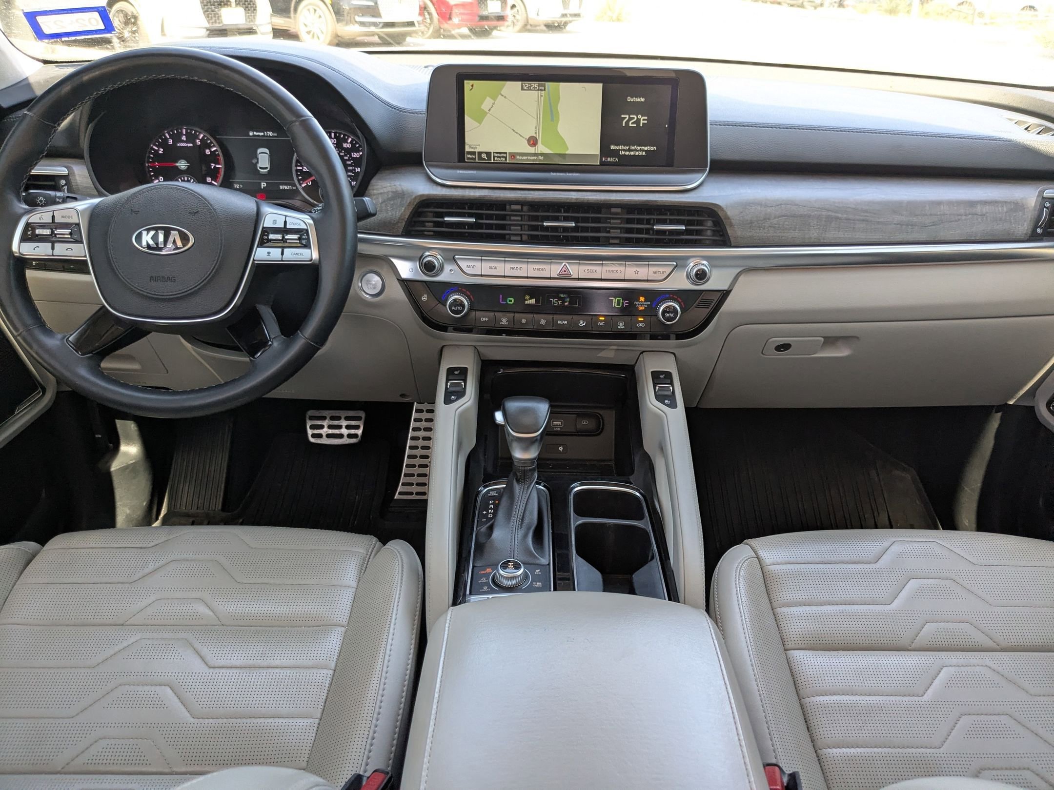 Used 2021 Kia Telluride SX w/ SX Prestige Package image 22