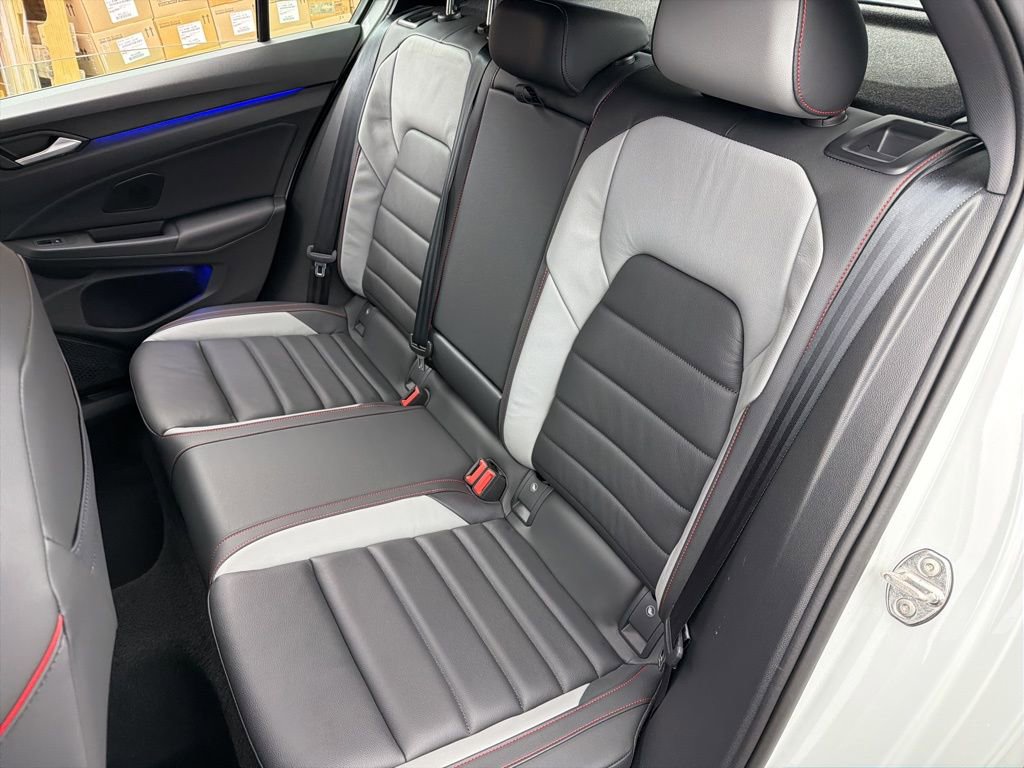 Used 2025 Volkswagen GTI Autobahn image 21