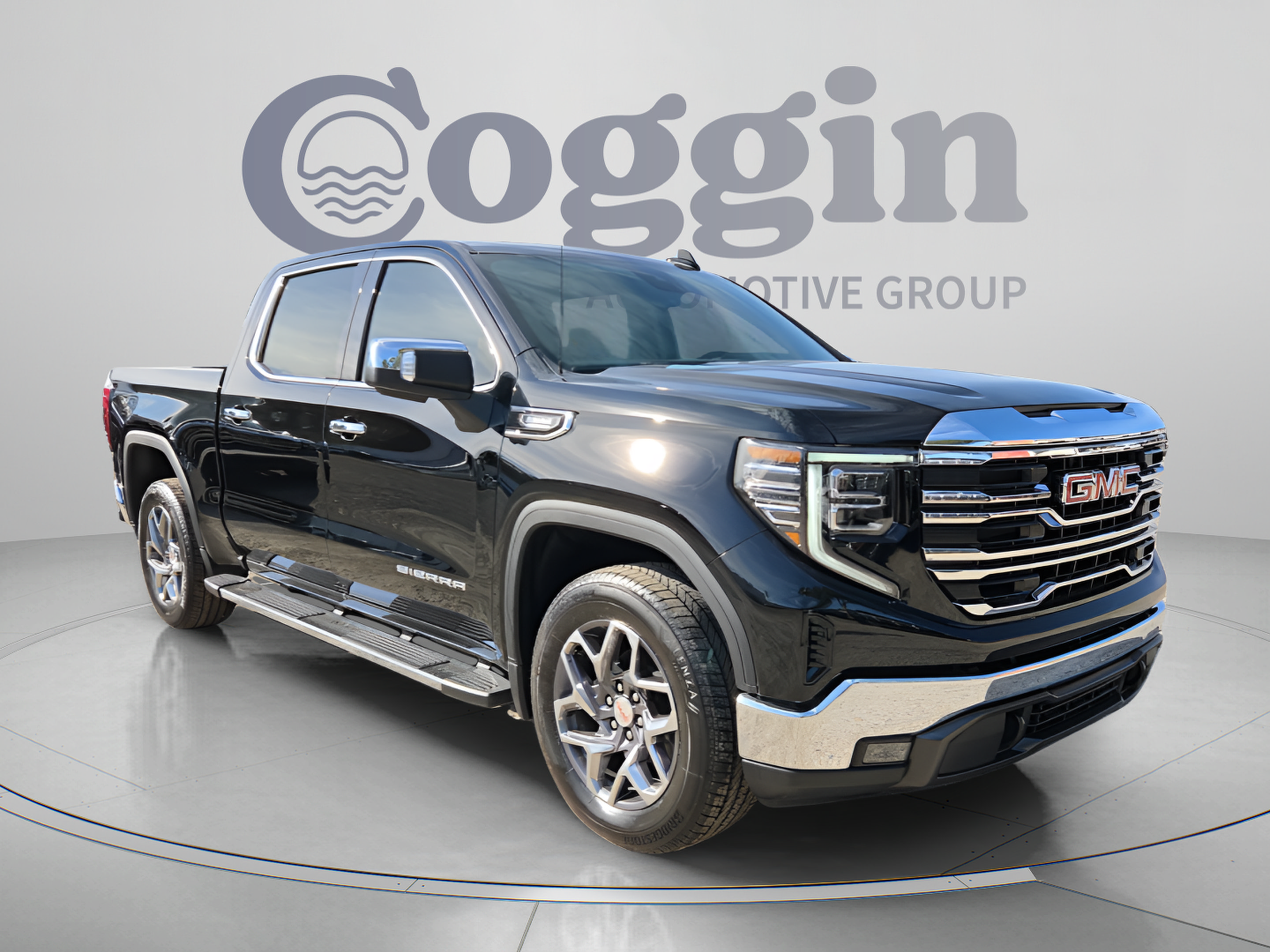 New 2026 GMC Sierra 1500 SLT w/ SLT Premium Package RWD image 15
