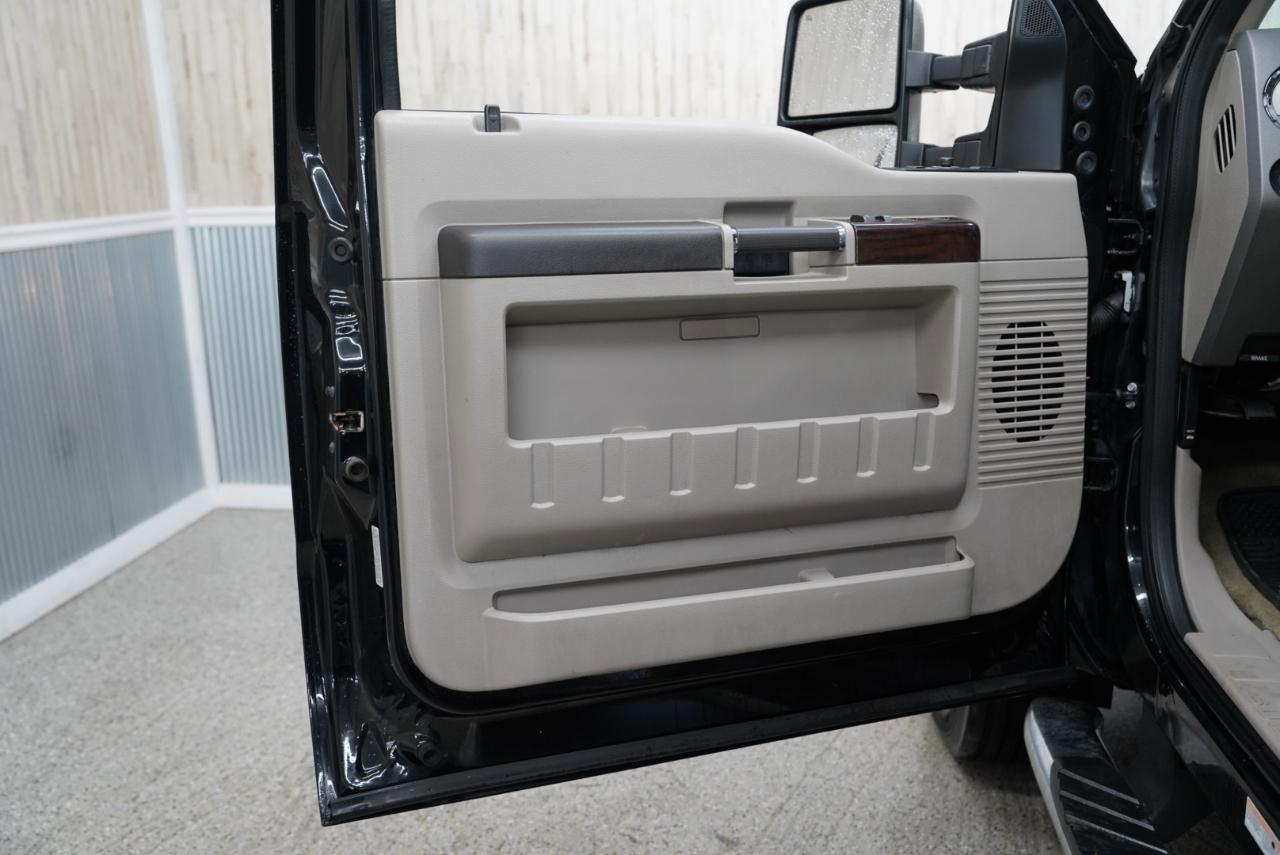 Used 2008 Ford F450 Lariat image 26