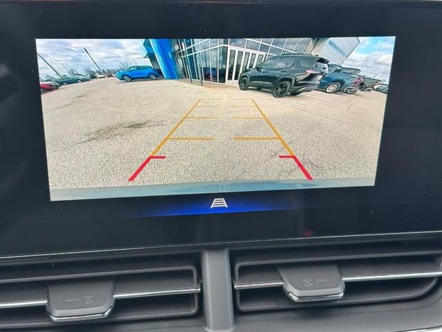 New 2026 Chevrolet Trax LT w/ Driver Confidence Package image 12