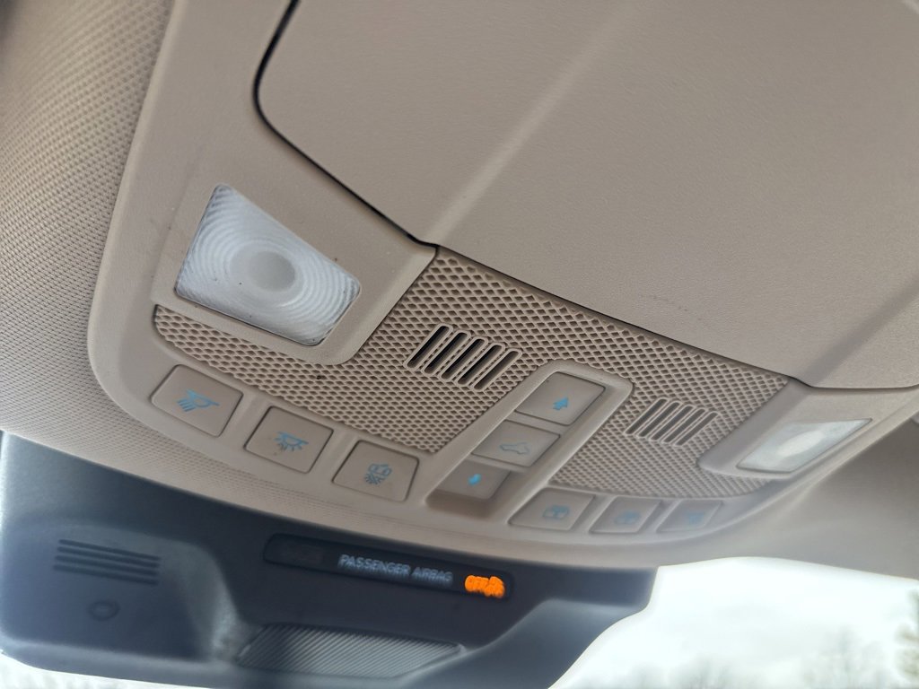 Used 2022 Ford Expedition XLT image 19