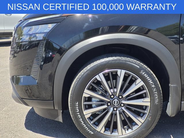 Certified 2026 Nissan Pathfinder Platinum AWD/4WD image 6