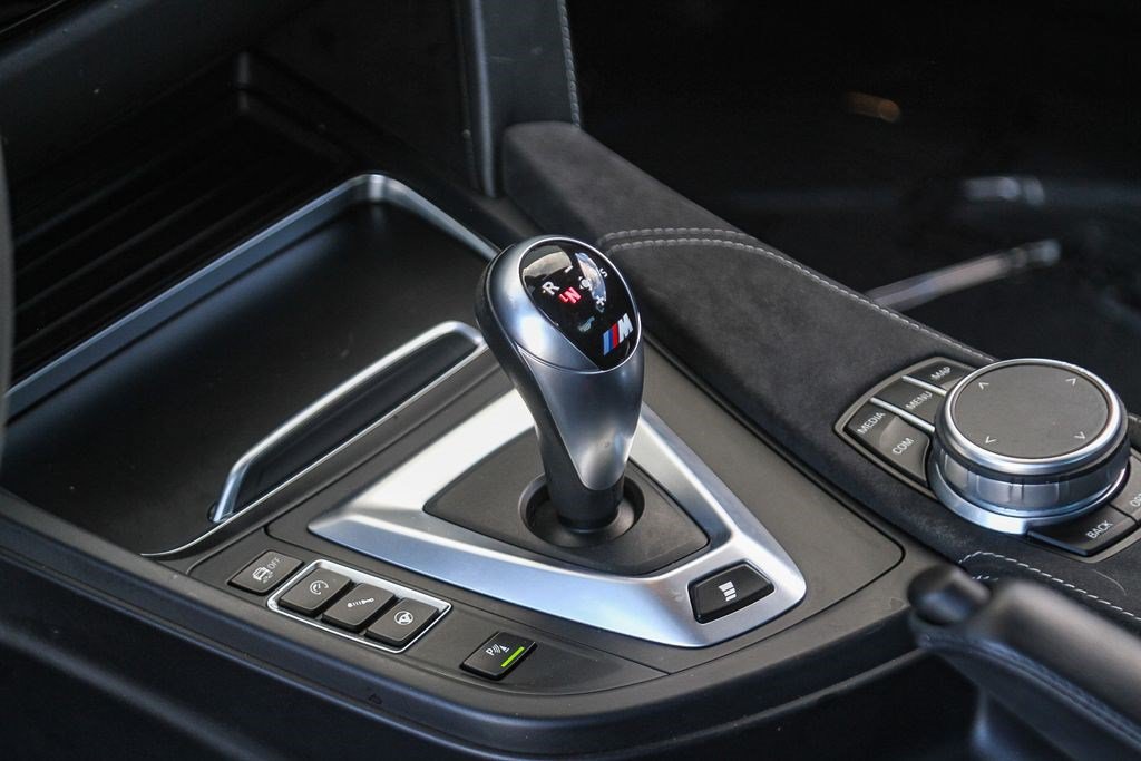Used 2020 BMW M4 CS w/ Executive Package RWD image 19