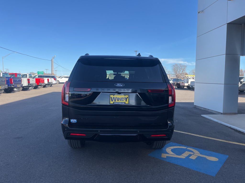 New 2026 Ford Expedition Platinum w/ Stealth Appearance Package image 7