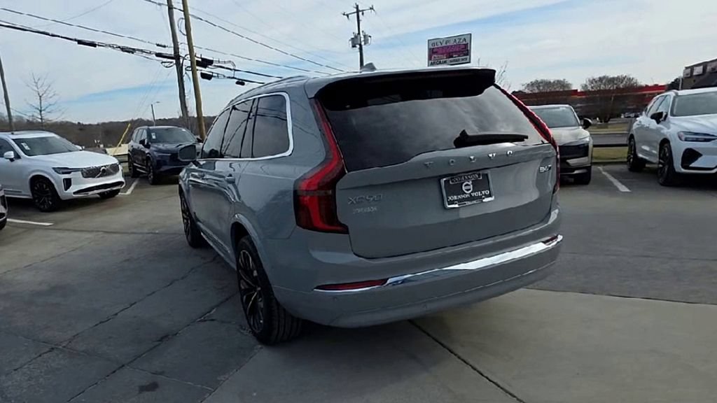 New 2026 Volvo XC90 B6 Ultra AWD/4WD image 3