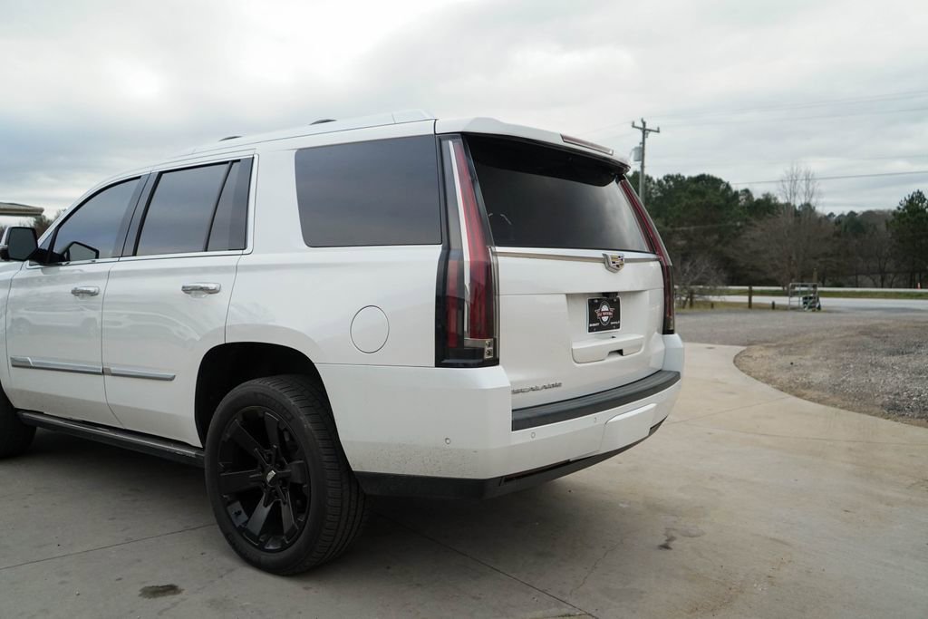 Used 2019 Cadillac Escalade Platinum image 14
