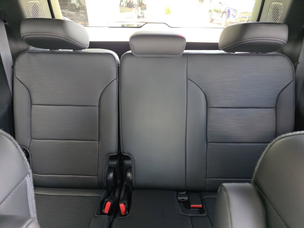 New 2025 Buick Enclave Sport Touring w/ Super Cruise Package image 19