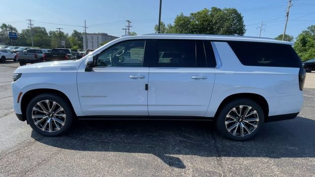 New 2026 Chevrolet Suburban High Country AWD/4WD image 7