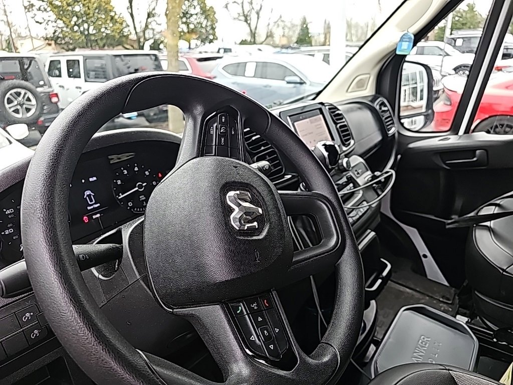 Used 2023 RAM ProMaster 2500 image 5