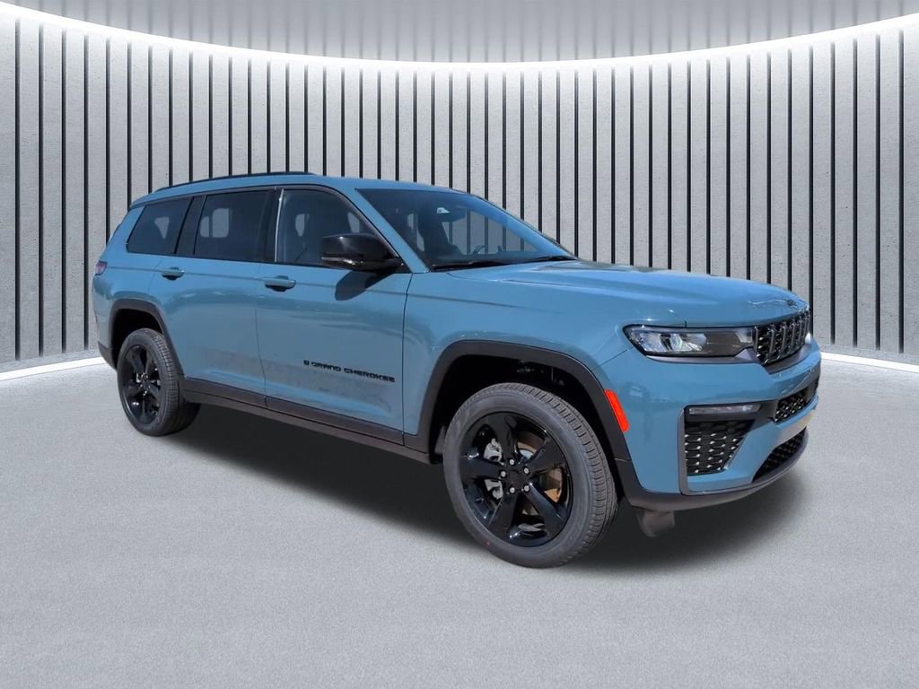 New 2026 Jeep Grand Cherokee L Limited AWD/4WD image 3
