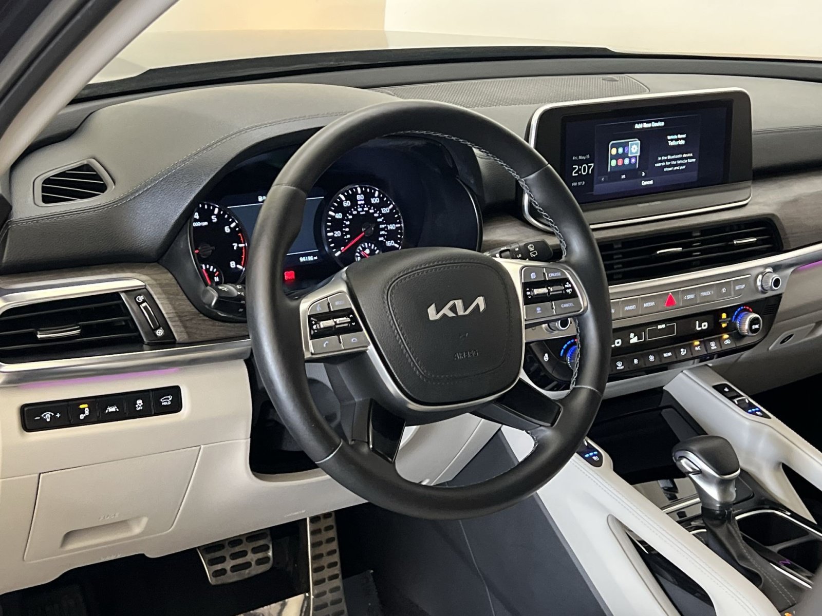 Used 2022 Kia Telluride SX w/ Nightfall Edition Package AWD/4WD image 15